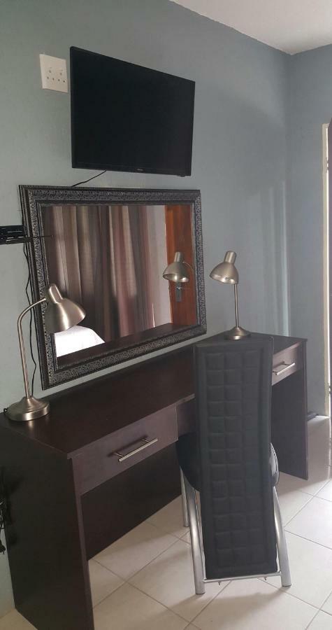 Silver Rest Guesthouse 마피켕 외부 사진